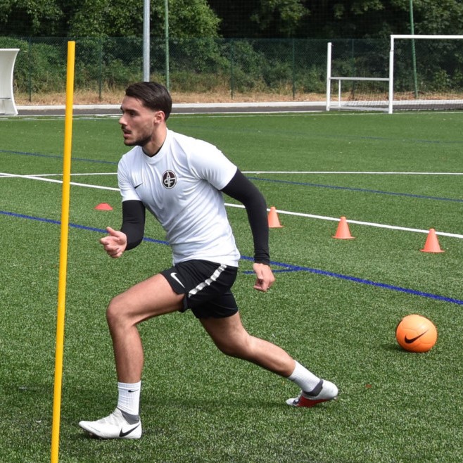 Préparation physique Football Coach sportif personnel - football